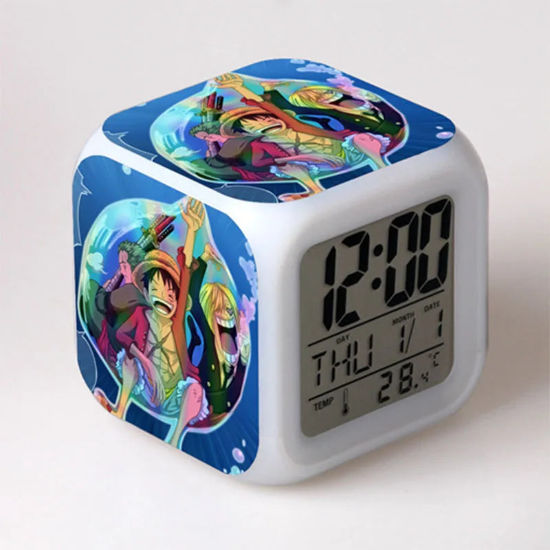 "Horloge Numérique LED One Piece – Luffy, Chopper, Zoro, Nami, Sanji, Franky, Brook, Ace, Robin - Figurines et Cadeaux avec Alarme"